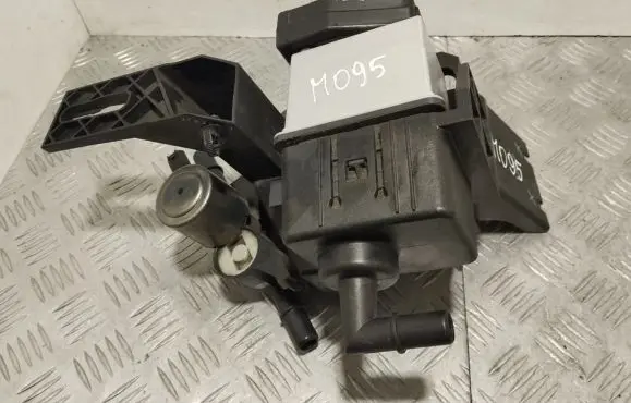 Chrysler Pacifica Turbo solenoid valve 52030105AB