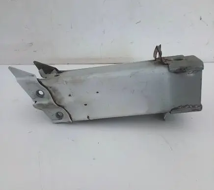 Opel Insignia A Front bumper shock/impact absorber 13235554