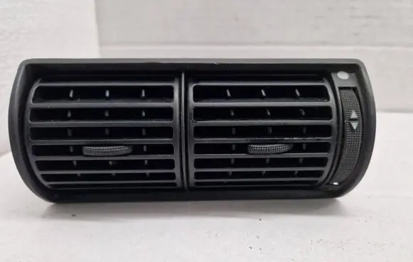 Audi A6 S6 C4 4A Dash center air vent grill 4A1820902