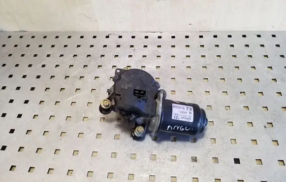 Mitsubishi Pajero Sport I Wiper motor MR221973 WM212252S