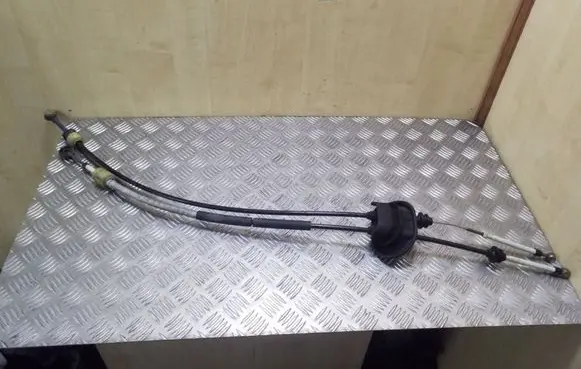 Citroen C4 I Gear shift cable linkage