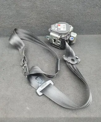 Audi A4 S4 B7 8E 8H Front seatbelt 8E0857705G 8E0857705GV04