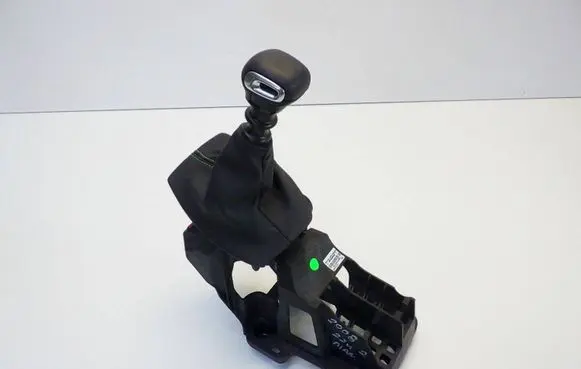Peugeot 2008 II Gear shifter/selector 9845930080