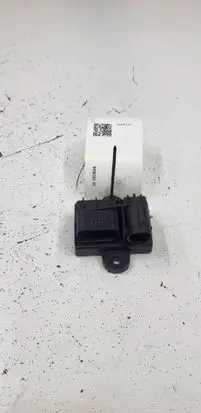 Mercedes-Benz Sprinter W906 Glow plug pre-heat relay A6519003103 51299070D