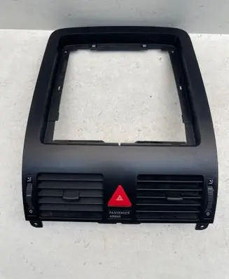 Volkswagen Touran I Dash center air vent grill 1T1819728C 8Z4618L