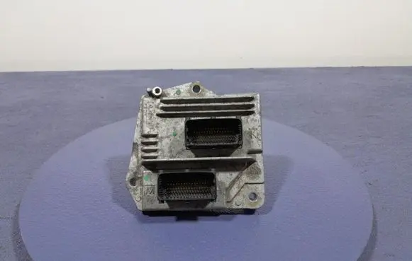 Opel Astra H Engine control unit/module ECU 55562549
