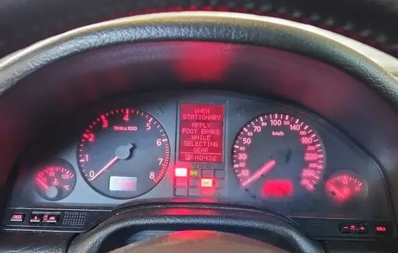 Audi A8 S8 D2 4D Speedometer (instrument cluster) 4D0919033T IMPRK1526358