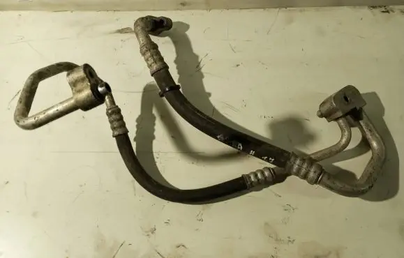 Opel Astra H Air conditioning (A/C) pipe/hose