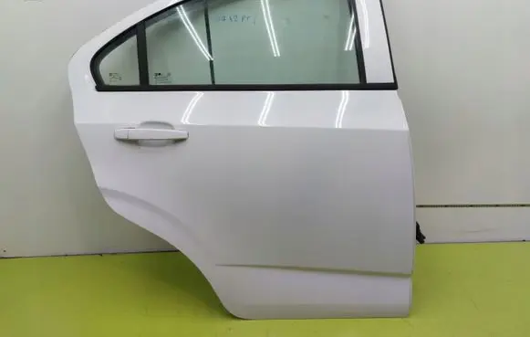 Chevrolet Aveo Rear door 