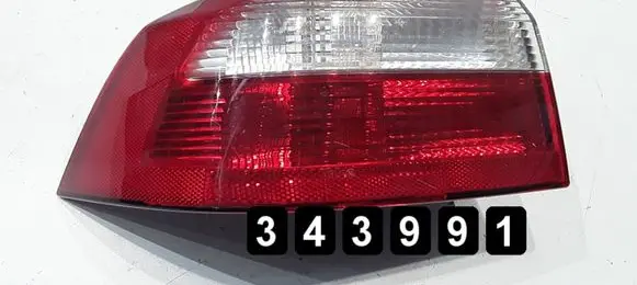 Renault Laguna II Rear/tail lights 8200002473