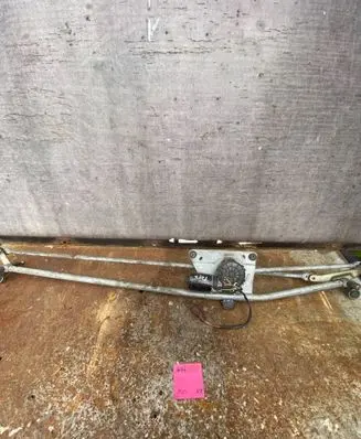 Citroen Xsara Front wiper linkage and motor 0390241443