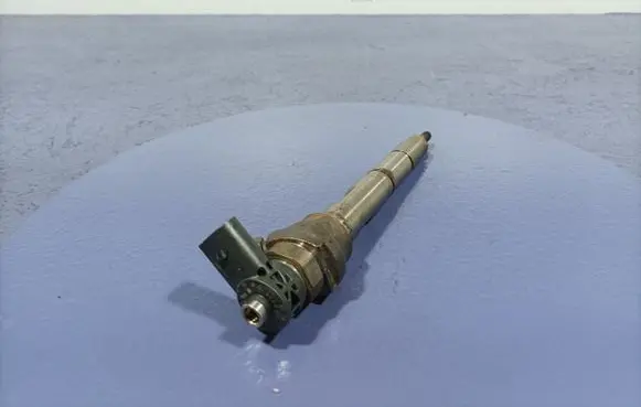 Skoda Superb B5 (3U) Fuel injector 04L130277AC