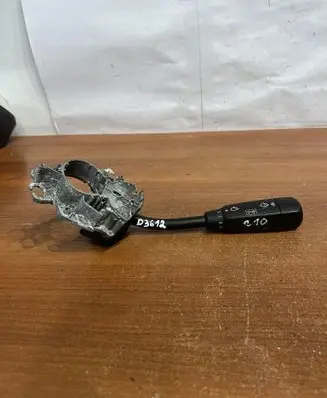 Mercedes-Benz E W210 Wiper speed switch 2085450010 D3612