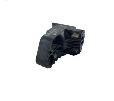 Alfa Romeo Stelvio Radiator mount bracket 00505426850