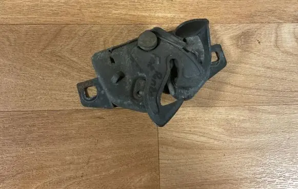 Fiat Punto (188) Engine bonnet/hood lock/catch 