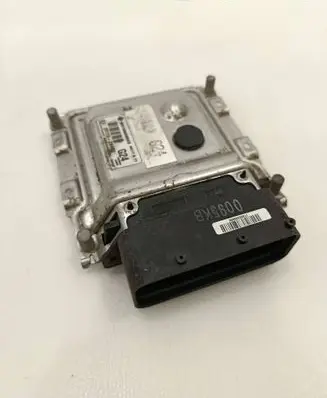 KIA Ceed Engine control unit/module 391192B460 9001090095KB ME17911