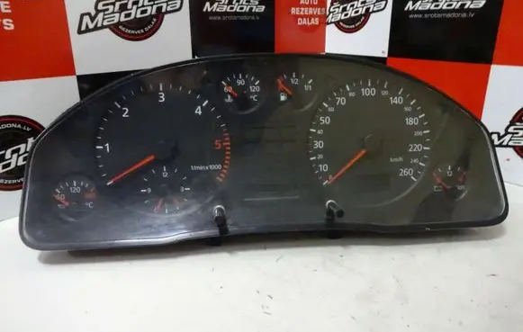 Audi A6 S6 C5 4B Speedometer (instrument cluster) 4B0919860E