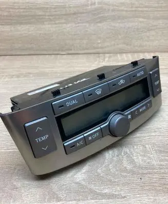 Toyota Avensis T250 Climate control unit 5590005260 MB1465704423