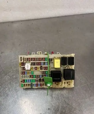 Renault Austral Fuse box set 243800865R