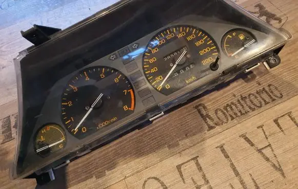 Honda CRX Speedometer (instrument cluster) HR03551 HR03501 37103
