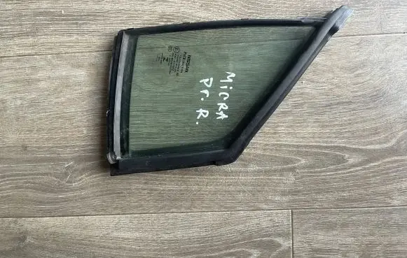 Nissan Micra K14 Front door vent window glass four-door 43R011583