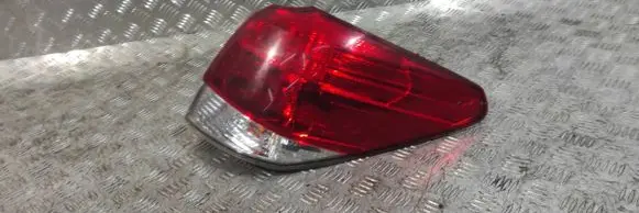 Subaru Legacy Rear/tail lights LPTSLV