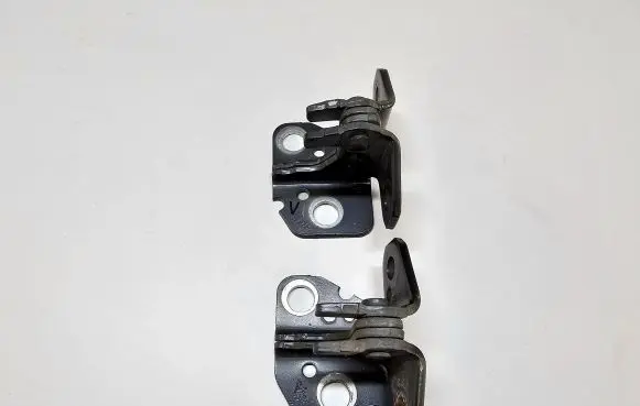 Jeep Grand Cherokee WL Front door hinge set 095 092