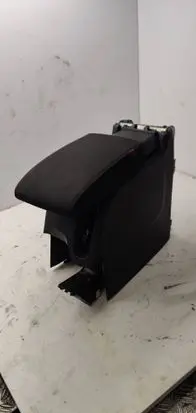 Volkswagen Golf Plus Armrest 5M0864207F 960170C