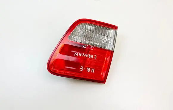 Mercedes-Benz E W210 Tailgate rear/tail lights A2108206264 324512 1147