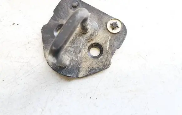 Peugeot 3008 I Front door lock loop/hook striker 