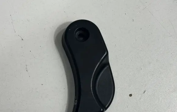 BMW 3 F30 F35 F31 Engine bonnet (hood) release handle 7309606