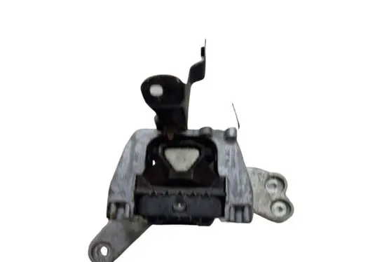 Volkswagen Jetta VI Engine mount bracket 5Q0199262CM