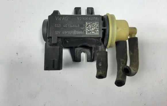 Skoda Octavia Mk3 (5E) Turbo solenoid valve 1K0906627B