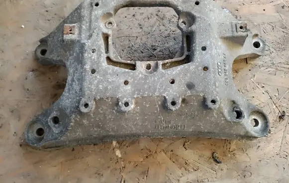 Audi A4 S4 B8 8K Gearbox mounting bracket 8K0399263AF