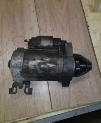 Audi A8 S8 D3 4E Starter motor 0001223018