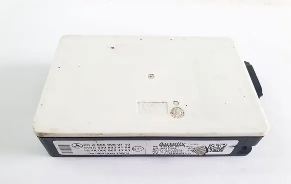 Mercedes-Benz E W212 Blind spot module A0009050110 A0009024104 A0009051300