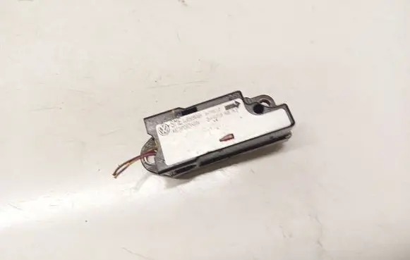 Volkswagen PASSAT B5 Airbag deployment crash/impact sensor 1j0909606n