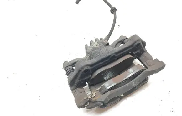 Nissan NV300 Front brake caliper