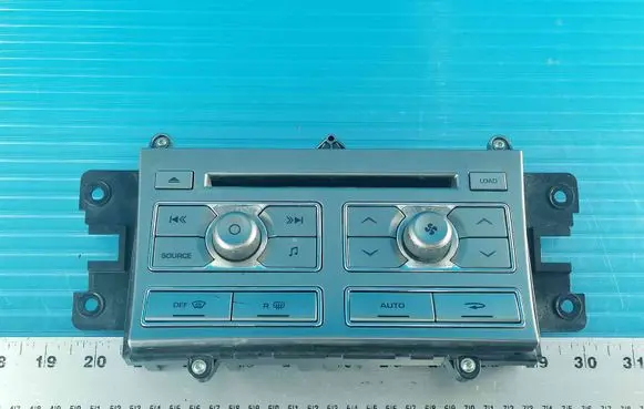 Jaguar XF Climate control unit 8X2318C858BF