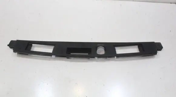 KIA Xceed Trunk door license plate light bar 87312J7CB0
