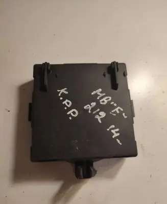 Mercedes-Benz E W212 Door control unit/module A2129006318 A2129011605