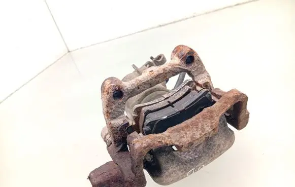 Skoda Octavia Mk2 (1Z) Rear brake caliper 