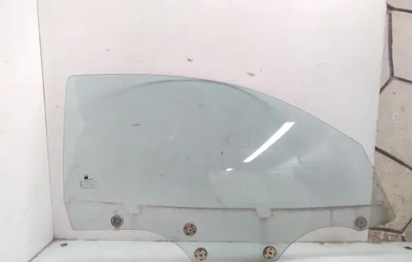 Hyundai Coupe Front door window/glass (coupe) 