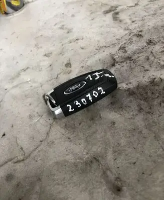 Ford Mondeo MK V Ignition key/card 2016DJ2196