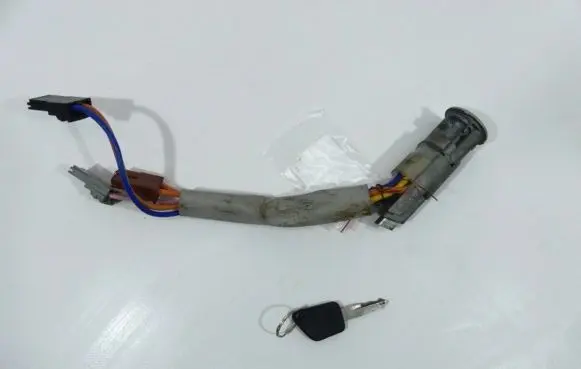 Peugeot Partner Ignition lock IMPRK753101
