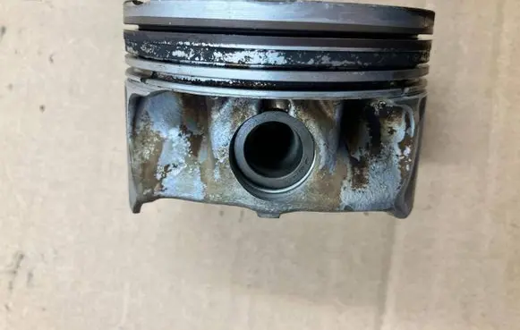 Mercedes-Benz C W205 Piston A2741517