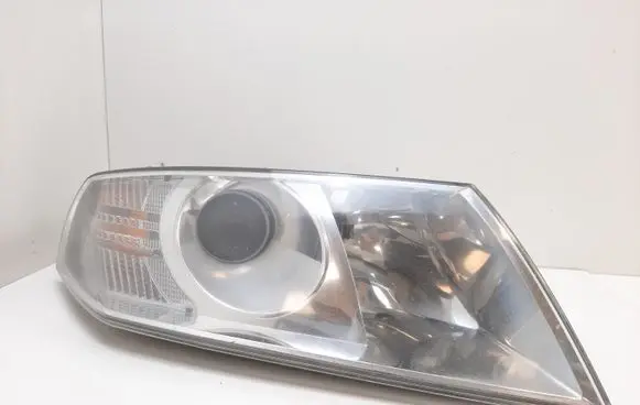 Skoda Octavia Mk2 (1Z) Headlight/headlamp 4SHX13K046AA