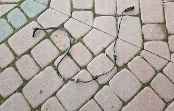 Opel Astra K ABS brake wheel speed sensor 39124497