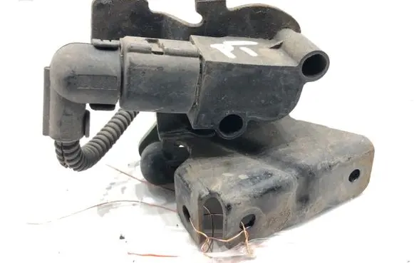 Headlight/headlamp level sensor