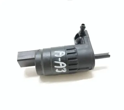 Audi A3 S3 8P Windscreen/windshield washer pump 1K6955651